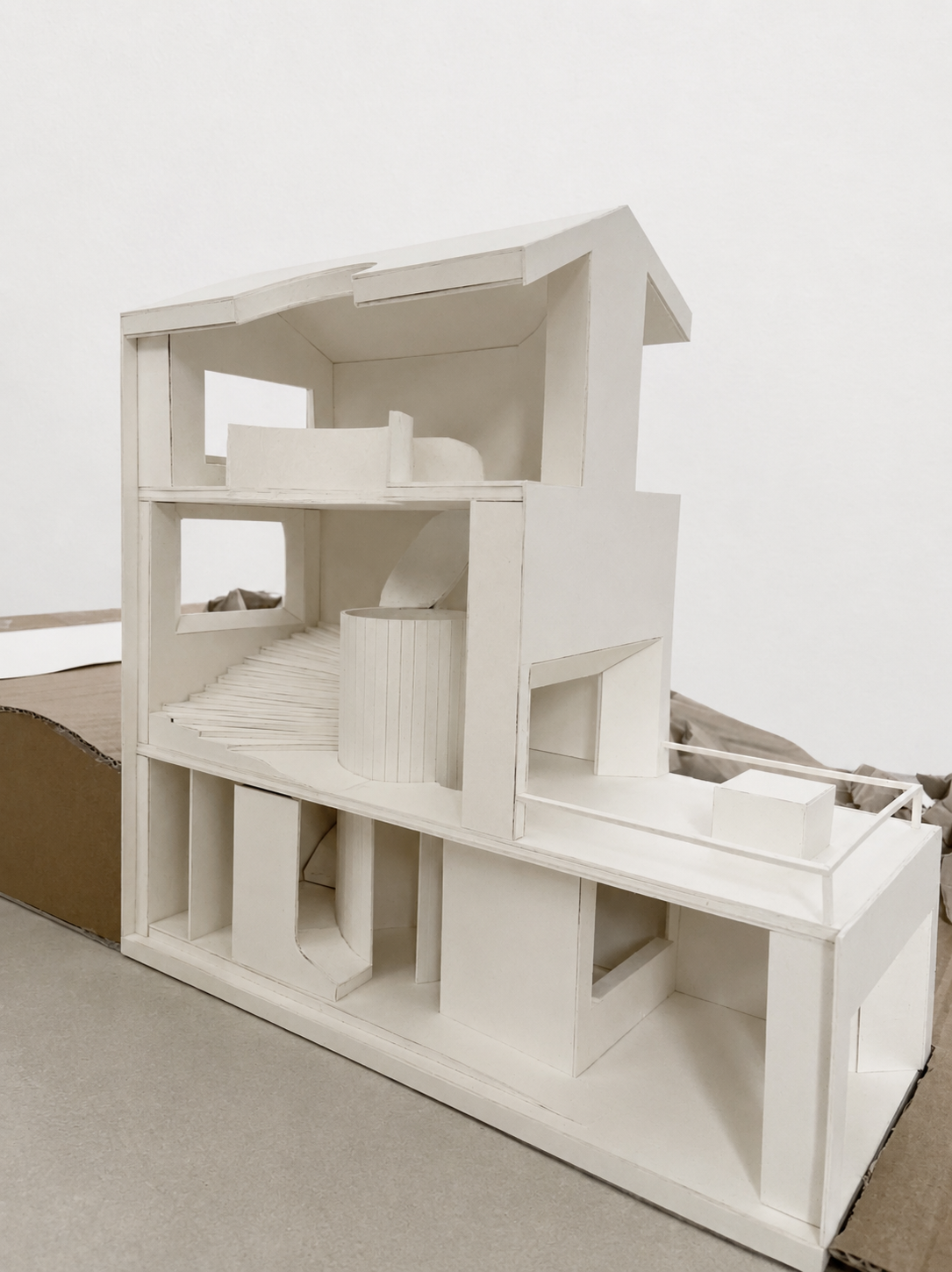 Musée dans la pente — vue de couverture